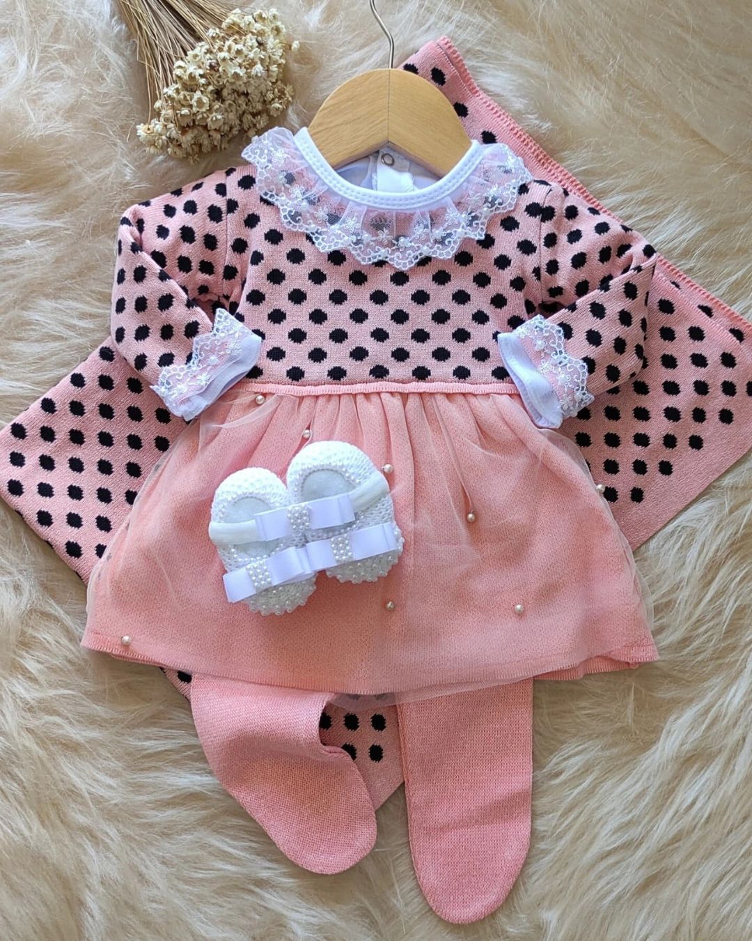 Saída de maternidade de tricô Rosa bebê