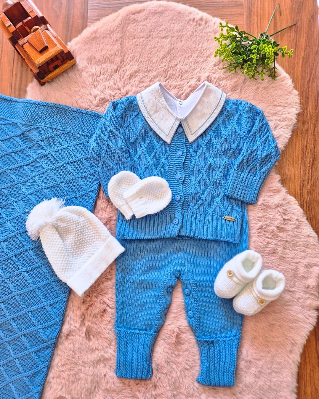 Saída de Maternidade em Tricot Antialérgico - Azul