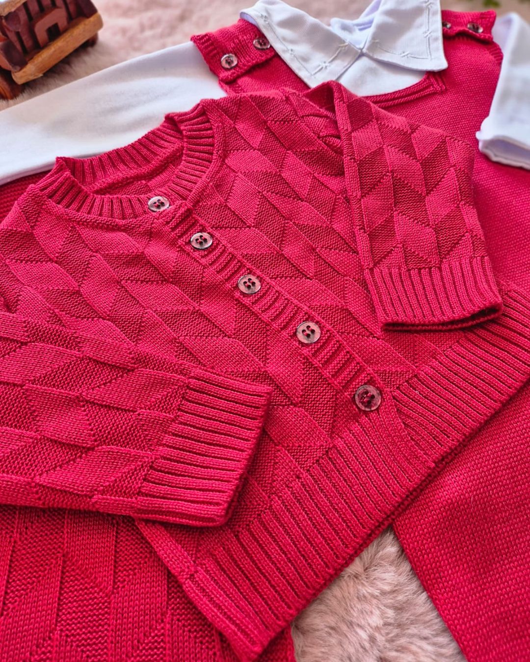 Saída de Maternidade em Tricot Antialérgico - Vermelho