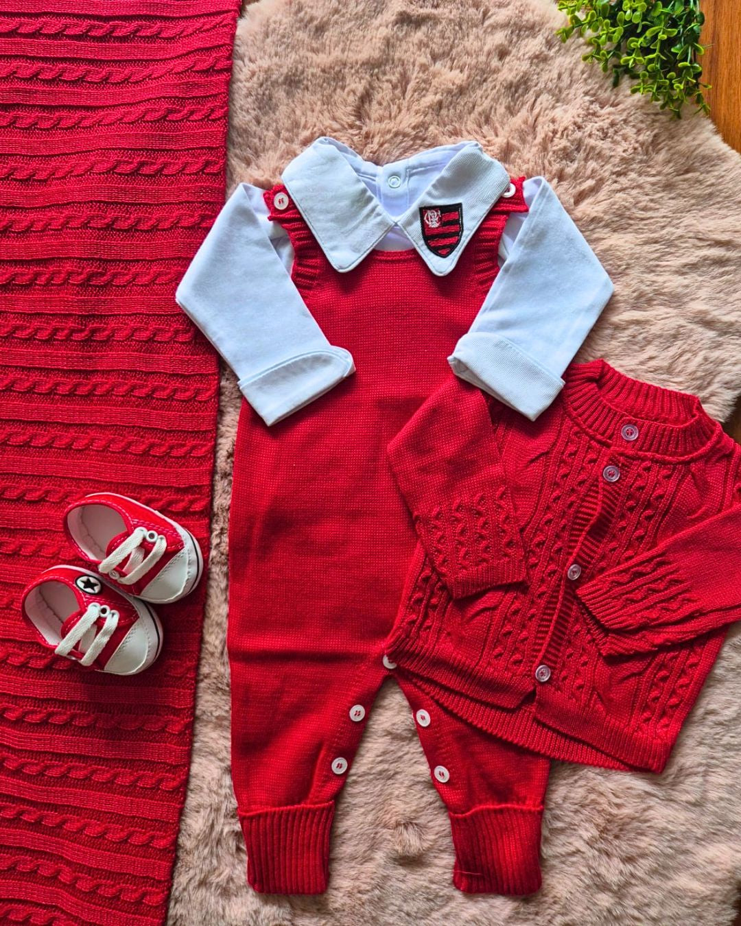 Saída de Maternidade em Tricot Antialérgico - Vermelha Flamengo