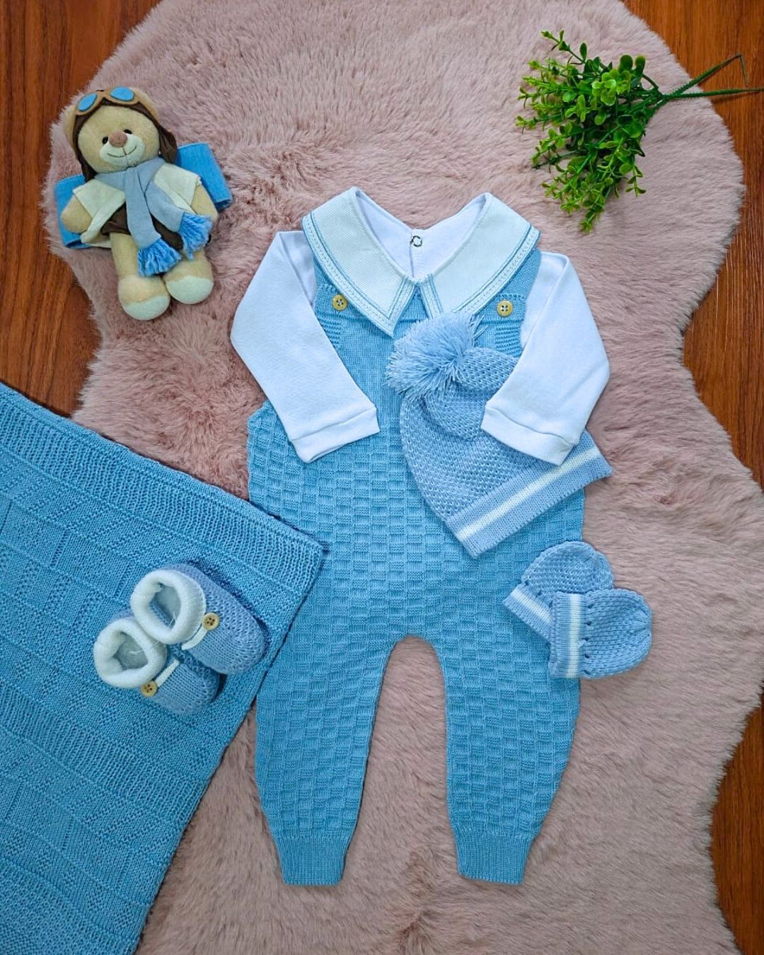 Saída de Maternidade em Tricot Antialérgico - Azul Bebê