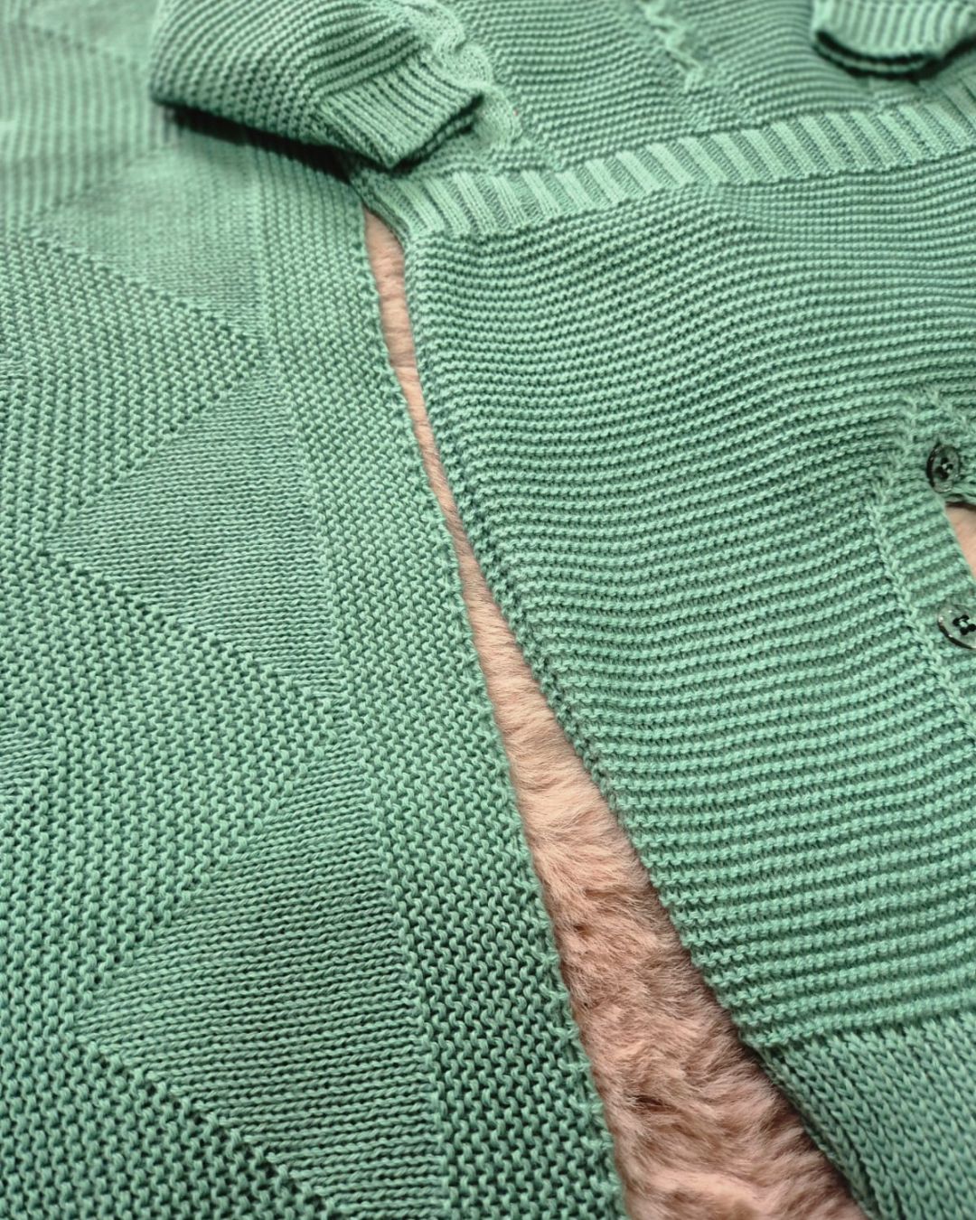 Saída de Maternidade em Tricot Antialérgico - Verde Claro