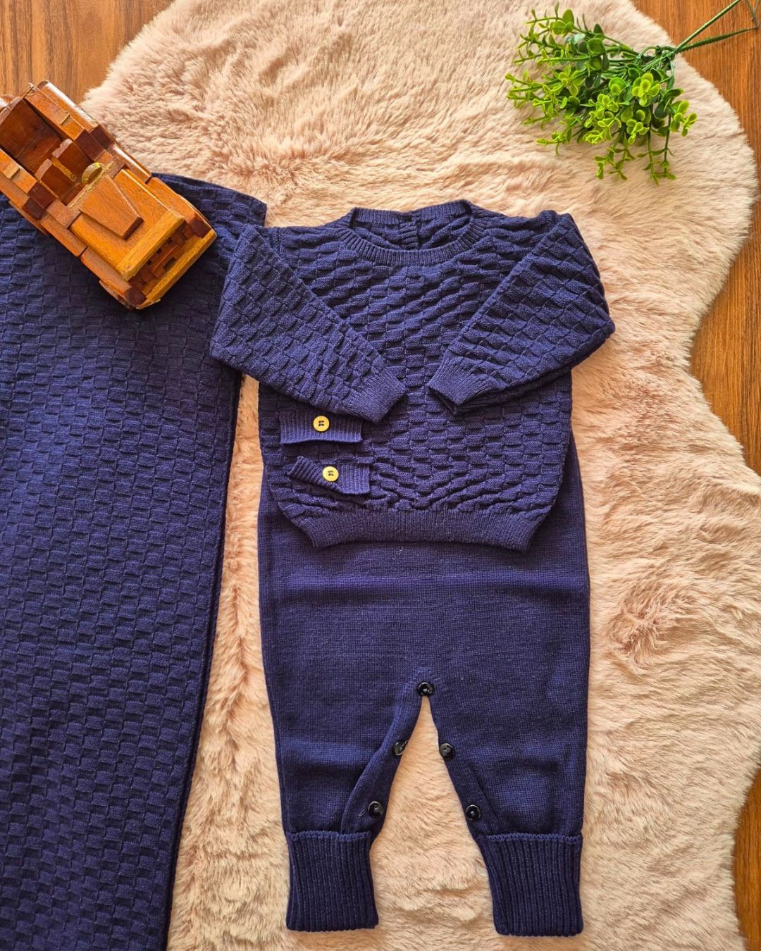 Saída de Maternidade em Tricot Antialérgico - Azul Marinho