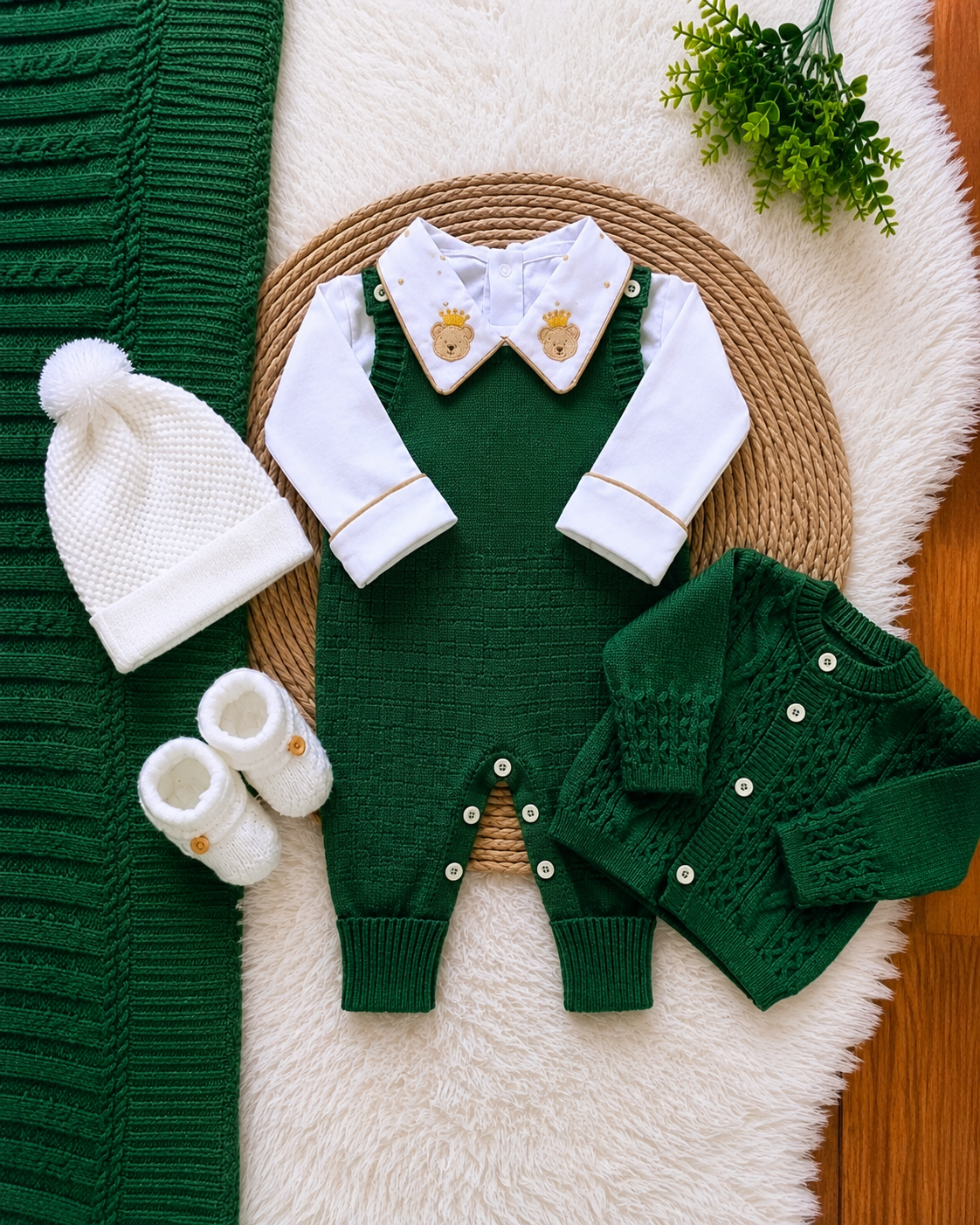 Saída de Maternidade em Tricot Antialérgico - Verde