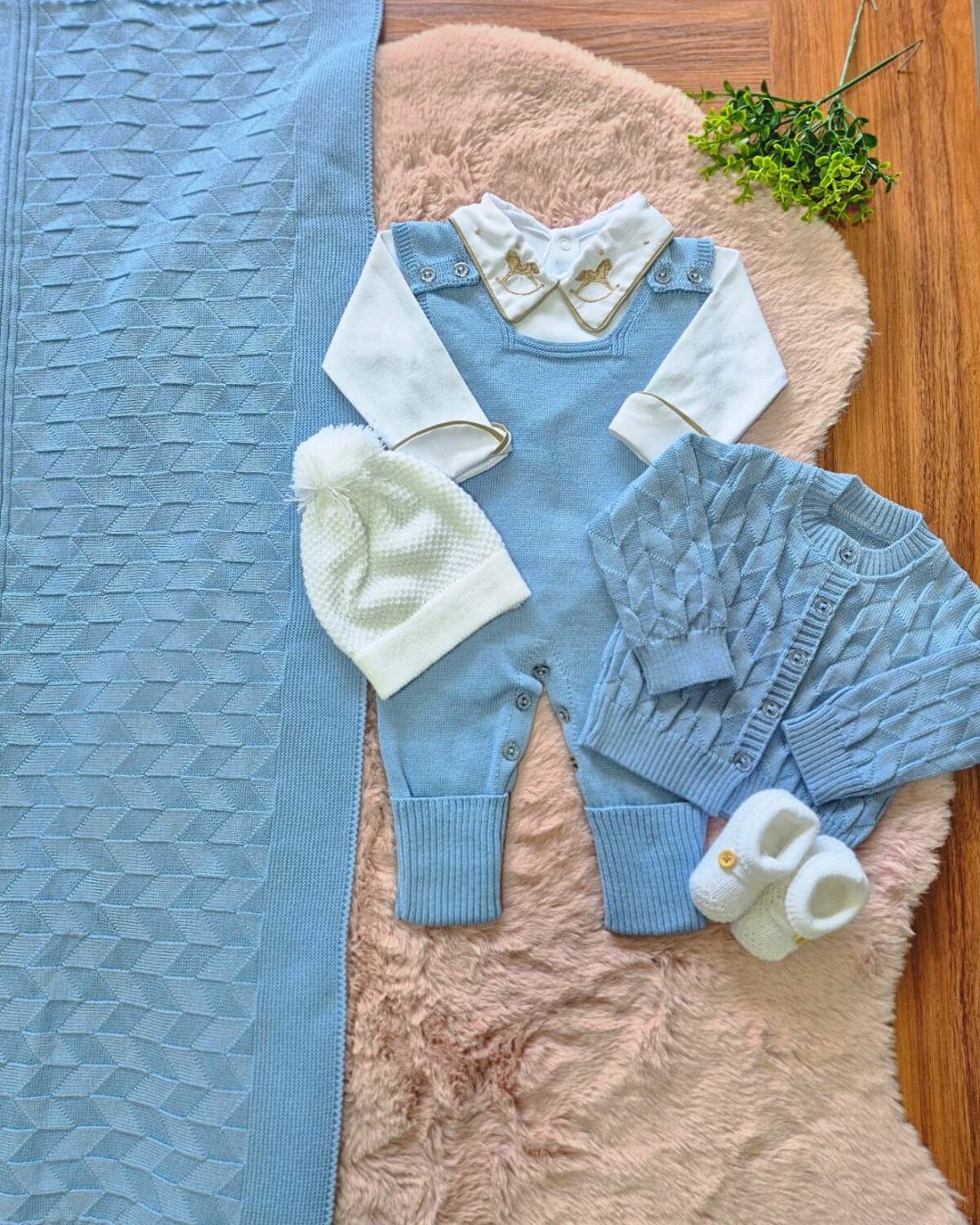 Saída de Maternidade em Tricot Antialérgico - Azul Claro