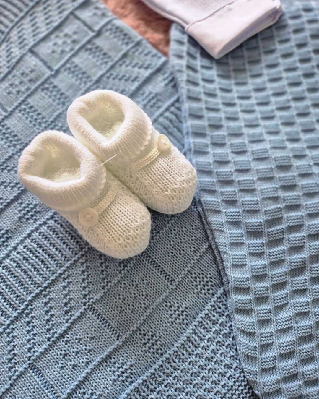 Saída de Maternidade em Tricot Antialérgico - Azul Bebê