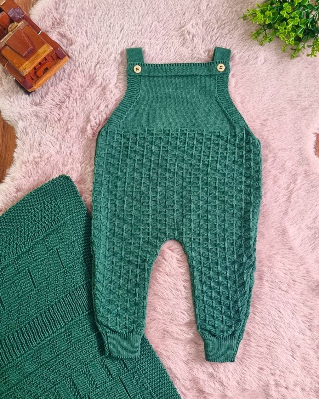 Saída de Maternidade em Tricot Antialérgico - Verde