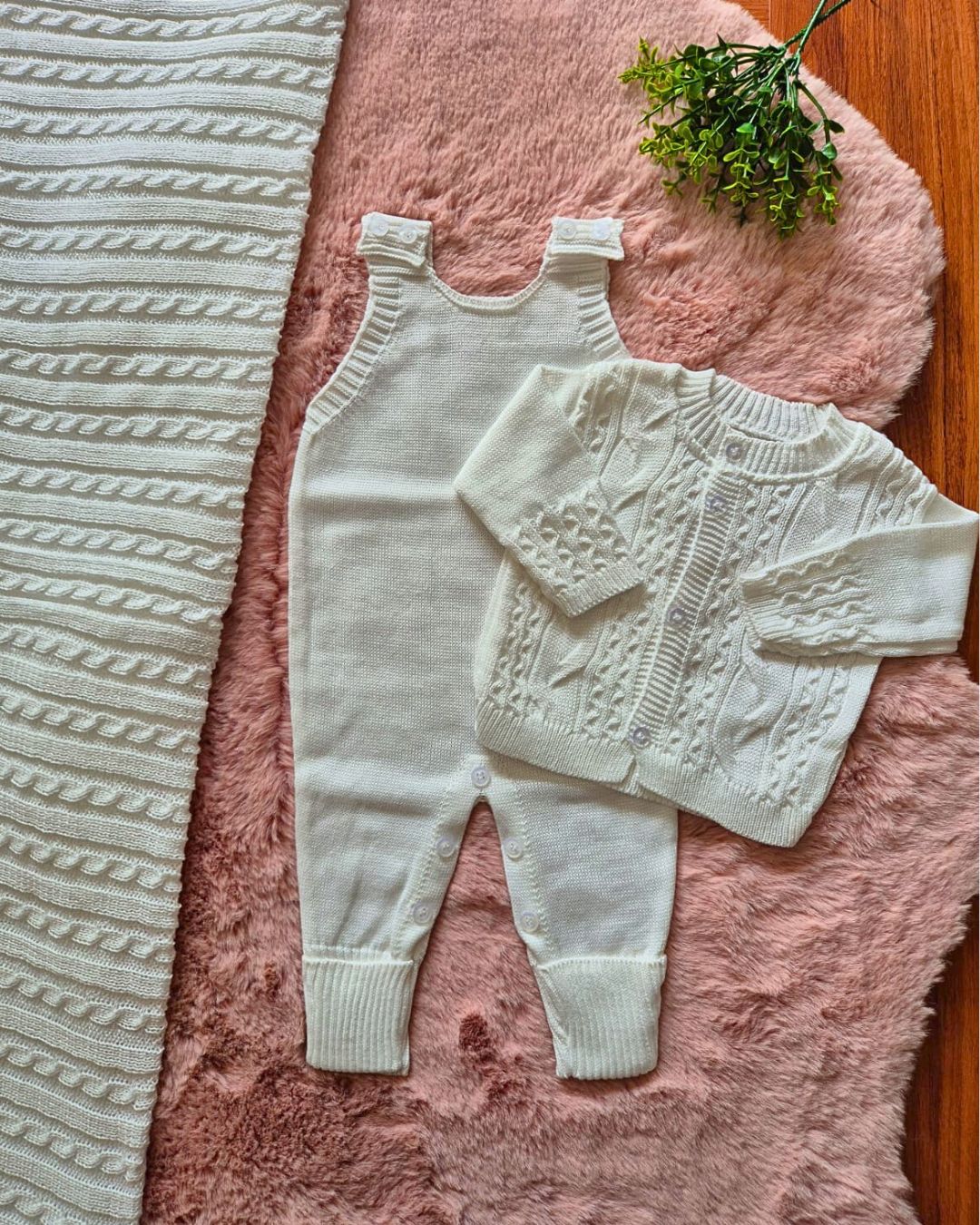 Saída de Maternidade em Tricot Antialérgico - Off White