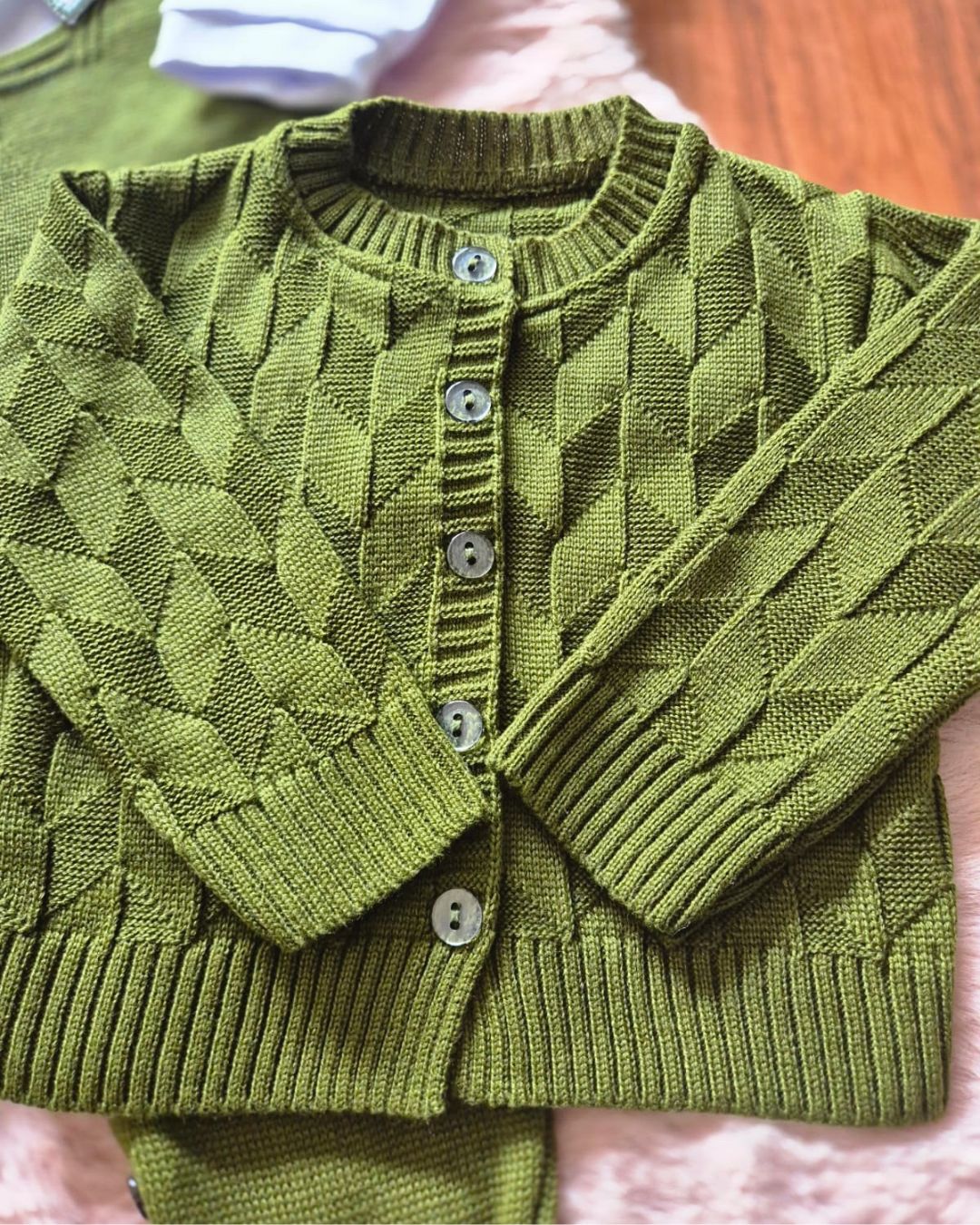 Saída de Maternidade em Tricot Antialérgico - Verde