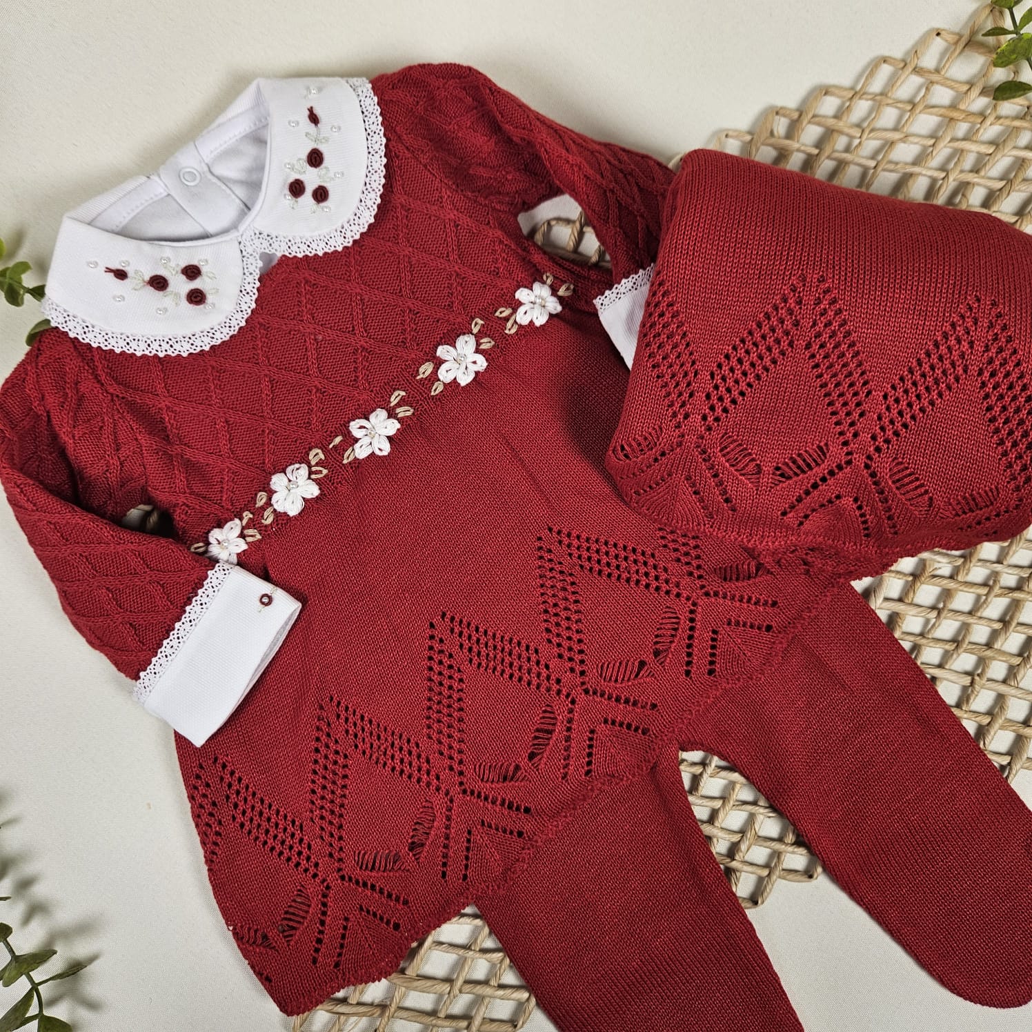 Saída maternidade de tricot antialérgico Menina 3 peças - Vermelha