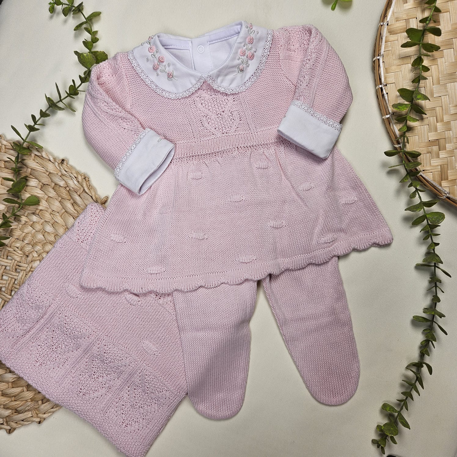 Saída maternidade de tricot antialérgico Menina 3 peças - Rosa