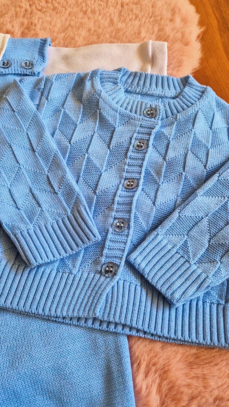 Saída de Maternidade em Tricot Antialérgico - Azul Claro