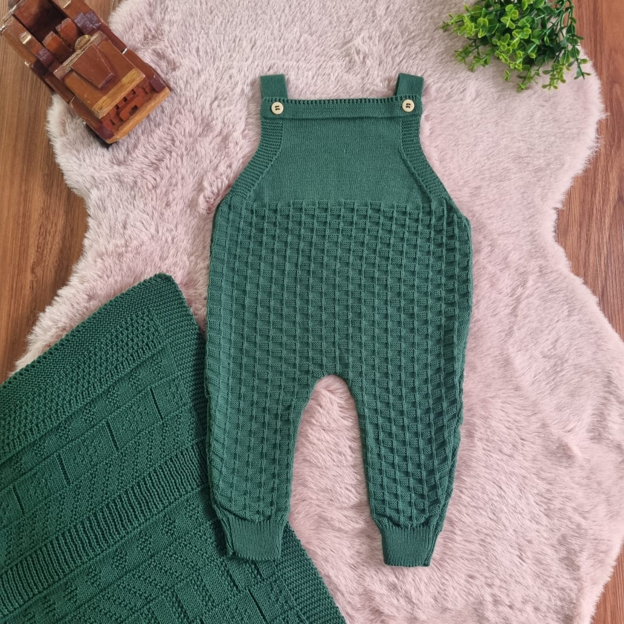 Saída de Maternidade em Tricot Antialérgico - Verde