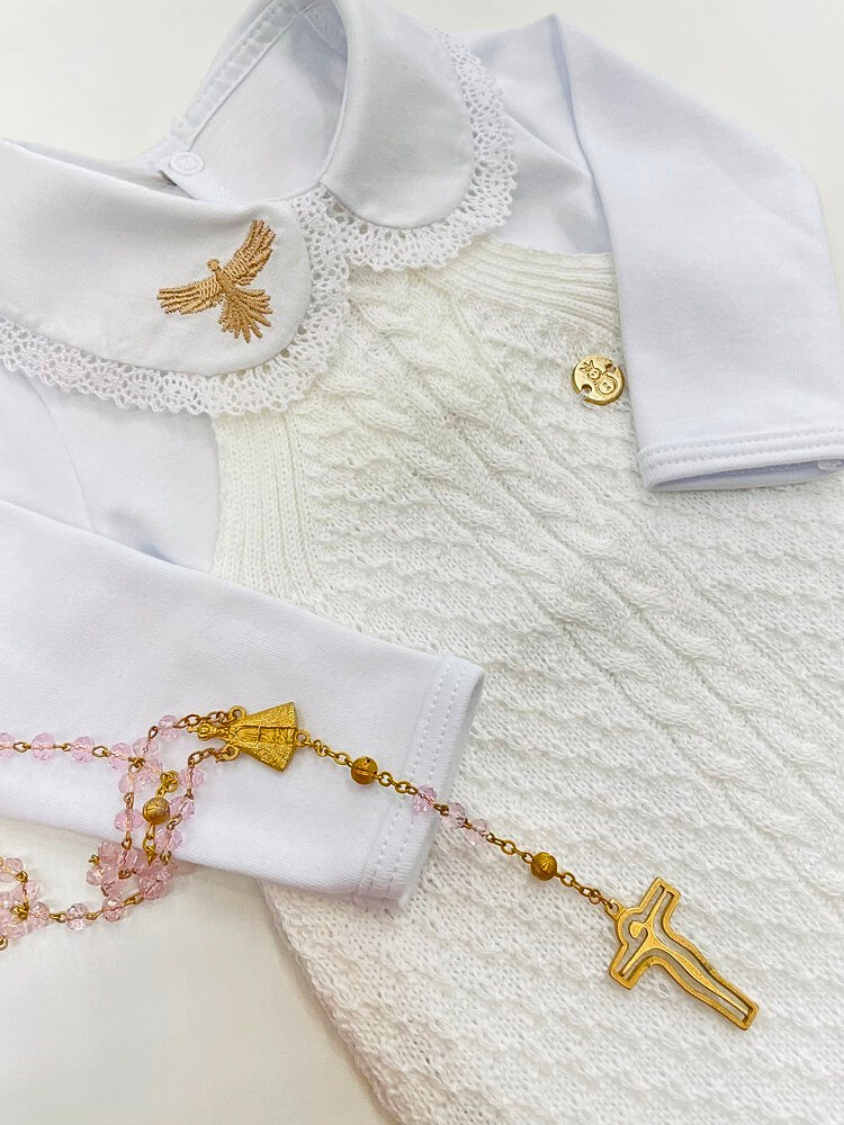 Conjunto de Batizado Bebê Jardineira – Tricot Antialérgico com Body Espírito Santo